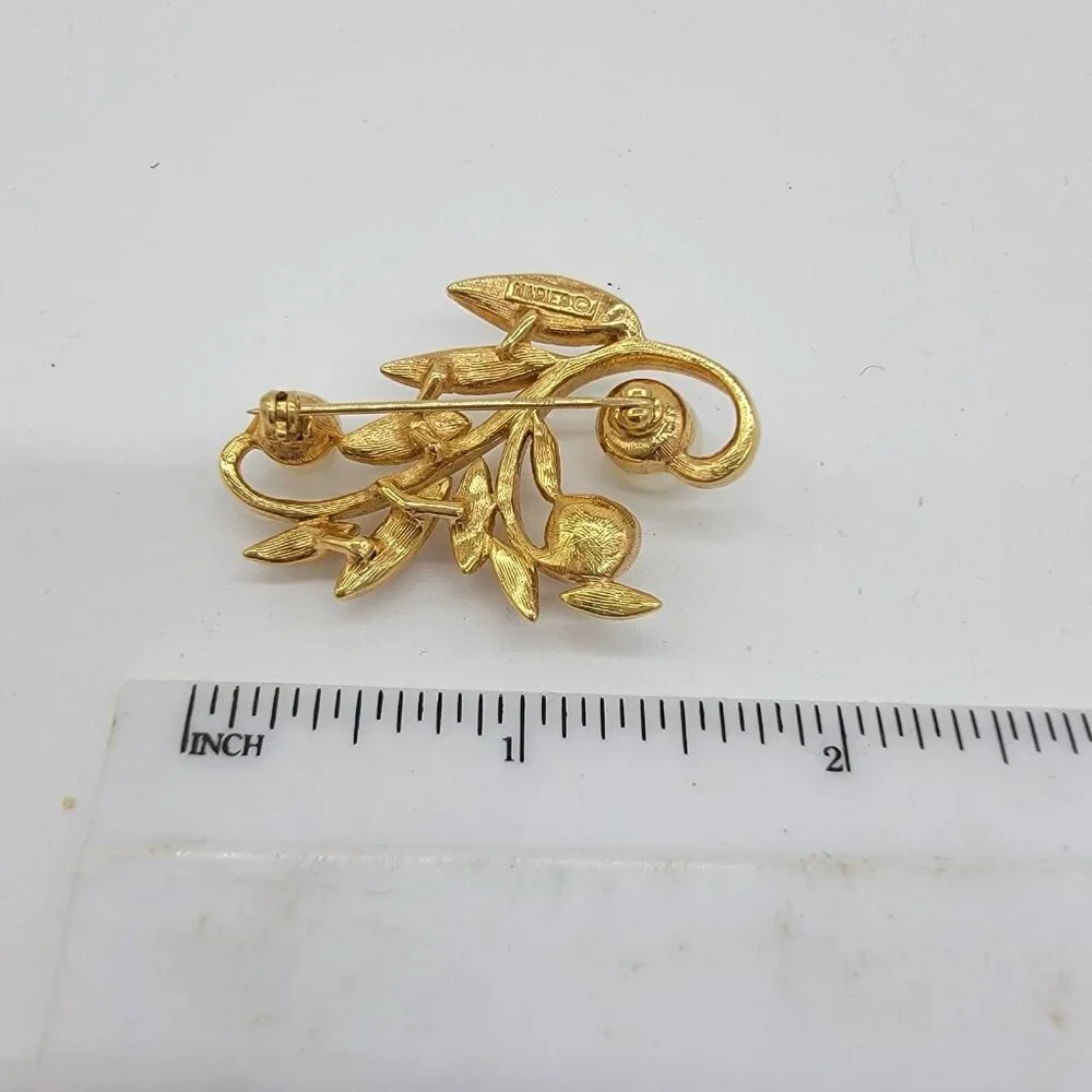 Vintage Napier Faux‎ Pearl Gold Tone Leaf Floral Pin Brooch